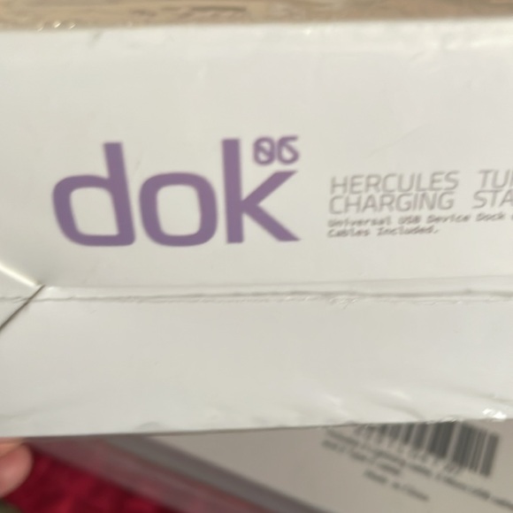 DOK Hercules Tuff Charging Dock For Multiple Devices.NWT - Picture 3 of 6